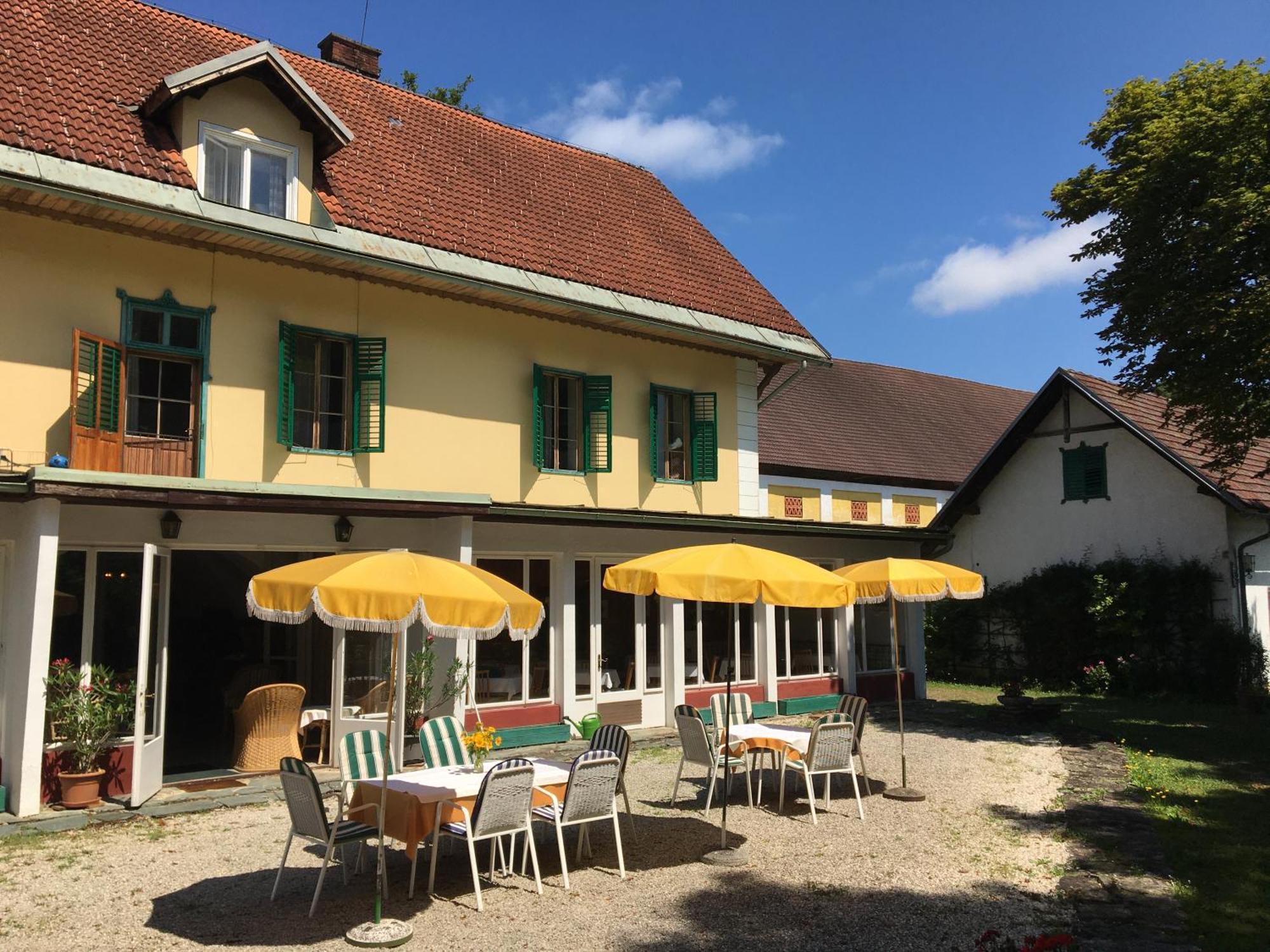 Hotel Skorianzhof à Eberndorf Extérieur photo